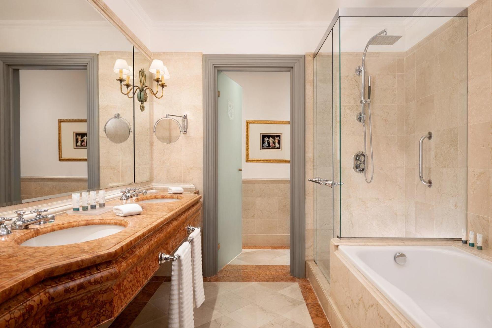 The Westin Excelsior, Firenze Esterno foto